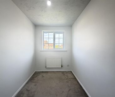 2 Bedroom House - Terraced To Let - Photo 6