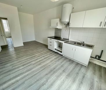 A LOUER - NANTES JARDIN DES PLANTES - Appartement 3 pièces de 47.11 m² - Photo 3