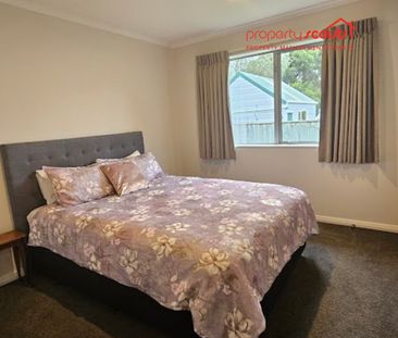 Executive-level 4 bedroom family home in great part of Otaki - Photo 5
