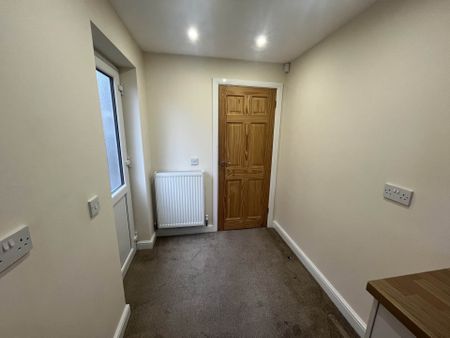 Price £1,395 pcm - Available Now - Unfurnished - Photo 5