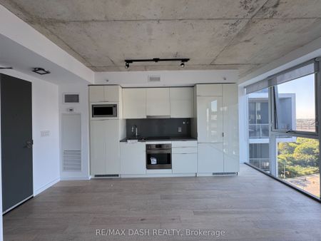 River City III Lofts - Photo 3