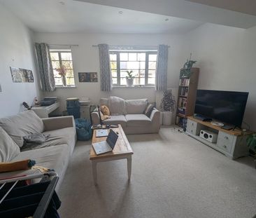 Room in a Shared Flat, Romeyn Road, SW16 - Photo 1