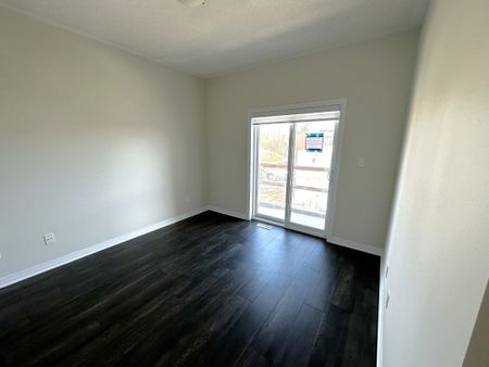 For Lease - 25 Isherwood Avenue Unit# C35, Cambridge, Ontario - Photo 5