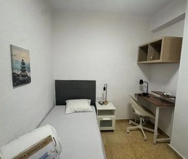 Carrer de Sant Francesc dAssís, Valencia, Valencian Community 46920 - Photo 6