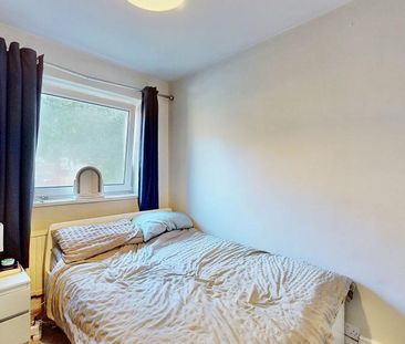 5 bedroom terraced house to rent - Photo 6