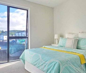 Modern 3-Bed Townhouse in Prime Mangere Bridge - Photo 5