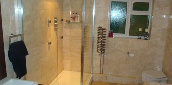 2 bedroom flat to rent - Photo 3