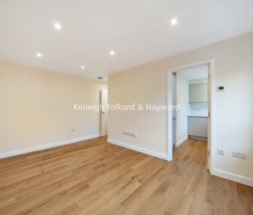 Frederick Road, London, SE17 - Photo 2