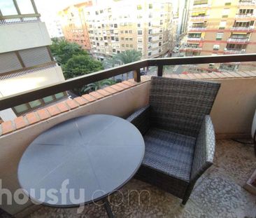 Piso de alquiler en Carrer Carlet, ., Ensanche - Diputación - Photo 4