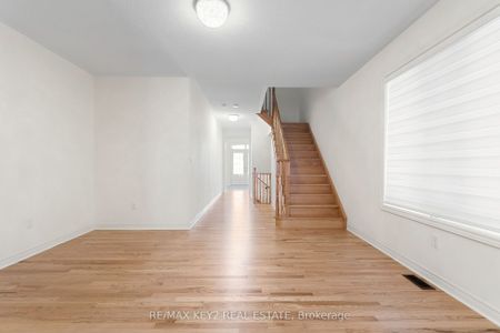For Lease - 175 Hartney Drive, Richmond Hill, Ontario - Photo 4