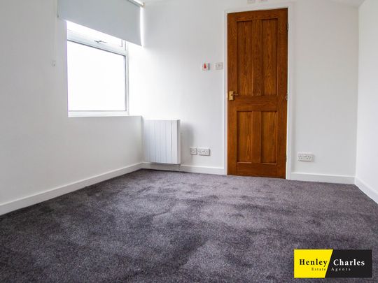 1 Bedroom Flat For Rent - Photo 1