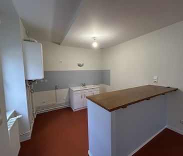 Location Appartement 3 pièces 63m² LE CREUSOT 71200 - Photo 3