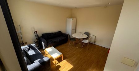 Norman Grove, Kirkstall, LS5 3JH - Photo 3