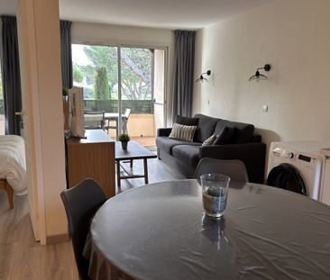 MALLEMORT - DOMAINE DE PONT ROYAL. T2 de 33m2 meublé face au - Photo 4