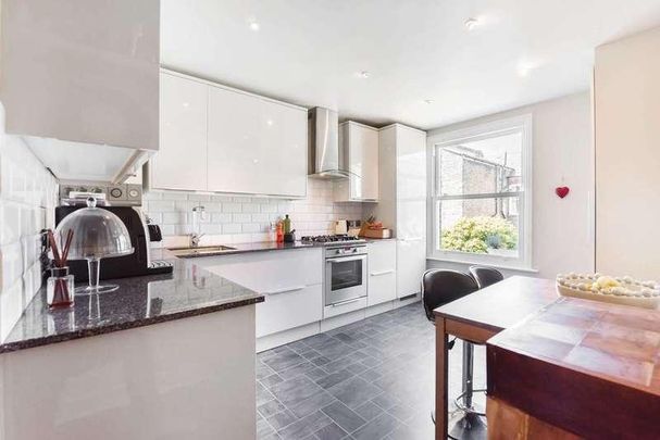 Marmion Road, Battersea, SW11 - Photo 1