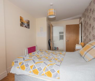 118 The Granary Building, James Clow , 15 Princes Dock Street, Belf... - Photo 5