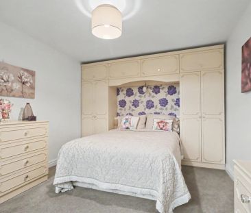 St Martins Road, STOKE-ON-TRENT - Photo 6