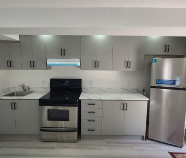 For Lease - 17 Joseph Street, Brampton, Ontario - Photo 6