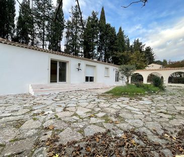 Aix Les Milles - Type 2 - 760€ - Photo 2