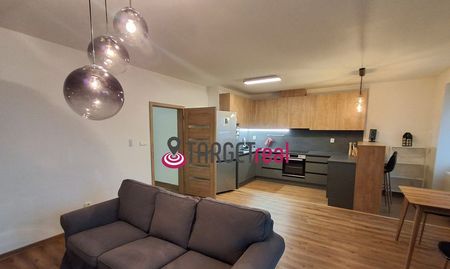 PRENÁJOM : krásna novostavba plne zariadená v centre mesta Banská Bystrica - Fotografia 4