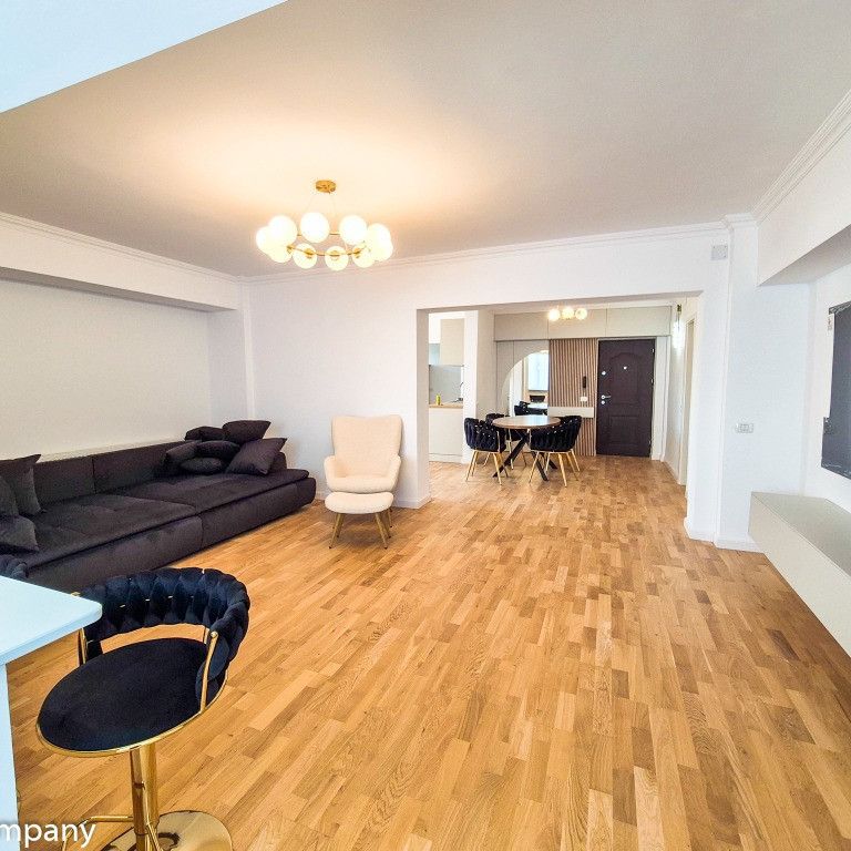 Inchiriere Apartament 3 camere Ultracentral Pitesti - Photo 1