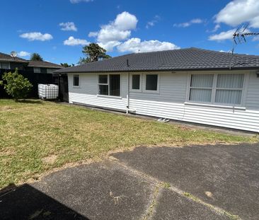 Sunny Family Home in Great location - Photo 5