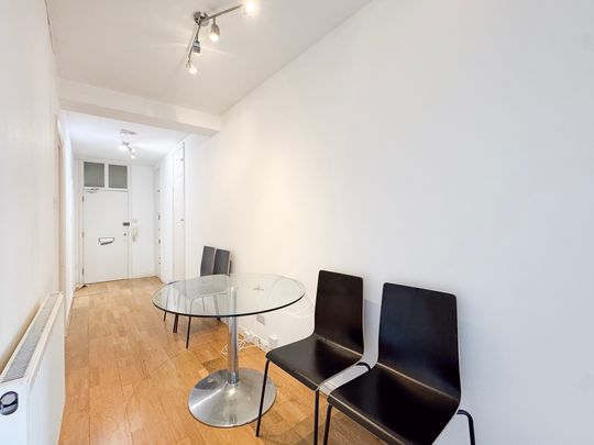 Euston Road, NW1, London - Photo 1