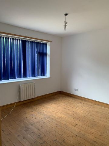 3 bedroom detached bungalow to rent - Photo 4