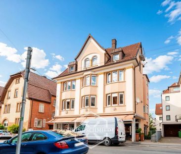 Erstbezug nach Renovierung – komplett möbliert & bezugsbereit - Photo 1