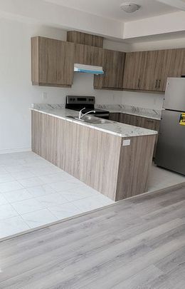 For Lease - 7344 Sandy Ridge Common Unit# 8, Niagara Falls, Ontario - Photo 1