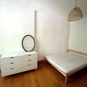Location Appartement 2 pièces 50m² BORDEAUX 33000 - Photo 2