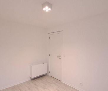 Eengezinswoning te huur in Zwevegem voor € 1.000 met 3 slaapkamers - Photo 5