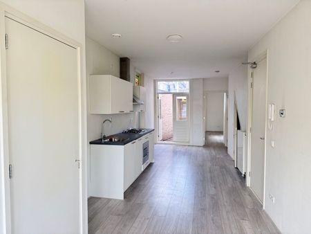 Appartement te huur: A.F. de Savornin Lohmanstraat 25-C 1501 NG Zaandam - Photo 5
