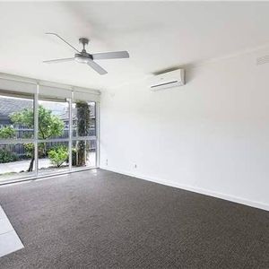 TWO BEDROOM | LOW MAINTENANCE | GREAT LOCATION - Photo 2