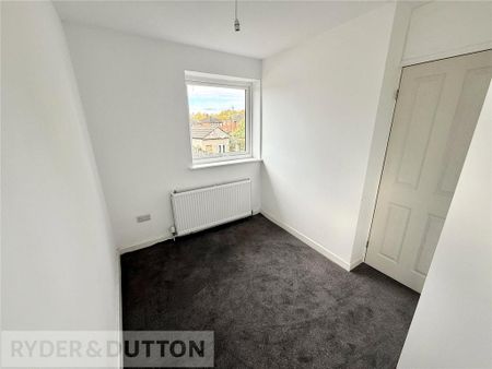 2 bedroom semi-detached house to rent - Photo 3
