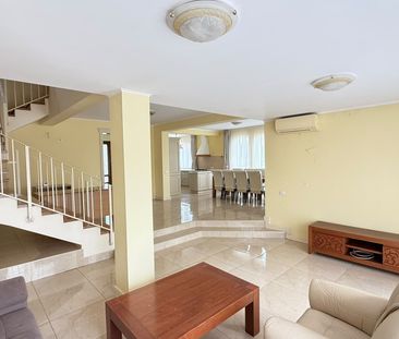 Casa P+M, 160mp, rezidential Grigorescu Oradea, garaj, teren 600mp - Fotografie 6