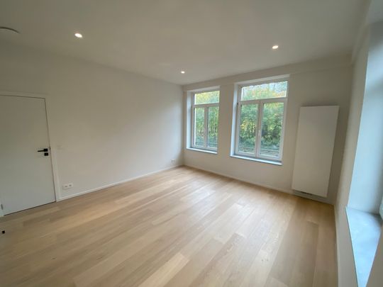 Appartement te huur - Photo 1