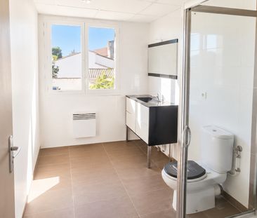 Location Appartement 1 pièce 25m² - Photo 3