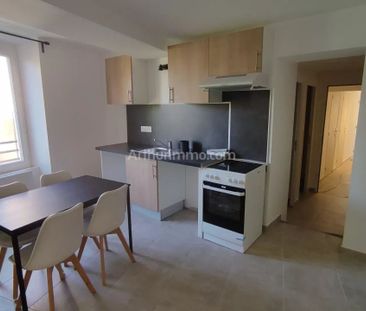 Location Appartement 3 pièces 45 m2 à Vinon-sur-Verdon - Photo 4