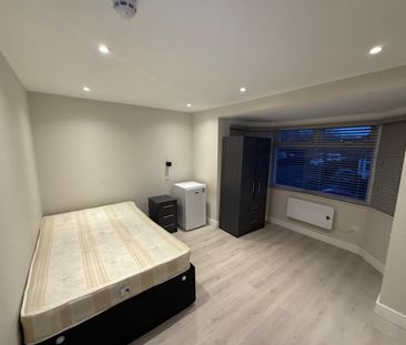 Studio Flat, Fisher Road, HA3 - Photo 4