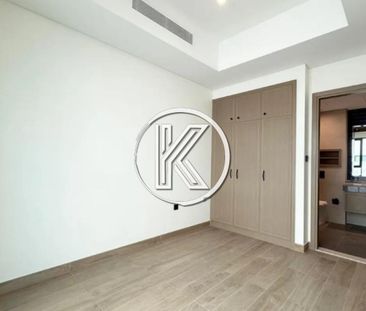 Corner Unit | Vacant | Well-maintained | View Now! - Photo 3