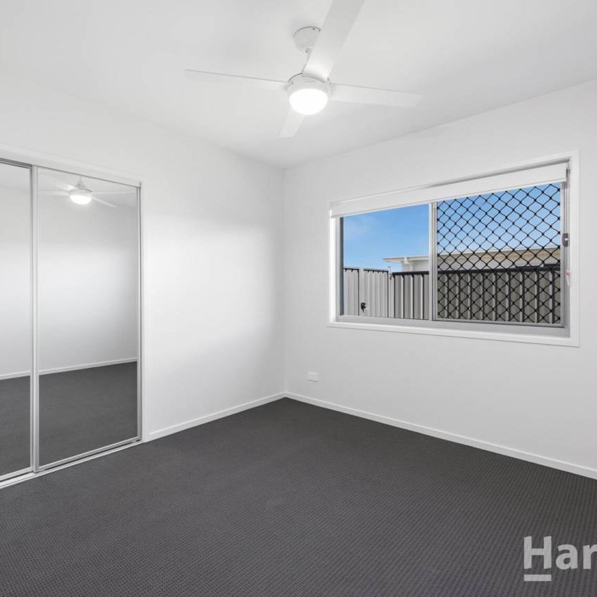 Elegant Living Moments from Woodgate Beach - Photo 1