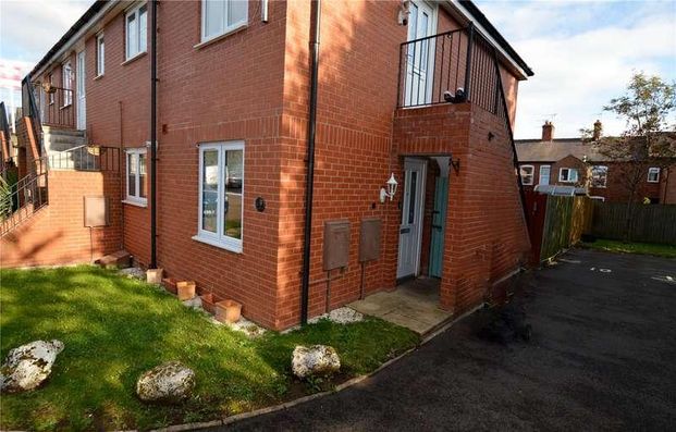 Borle Brook Court, Highley, Bridgnorth, Shropshire, WV16 - Photo 1