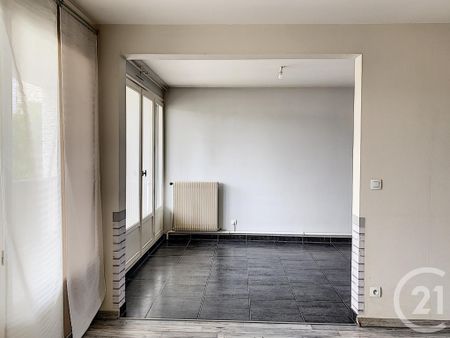 Location Appartement 3 pièces 58m² TROYES 10000 - Photo 4