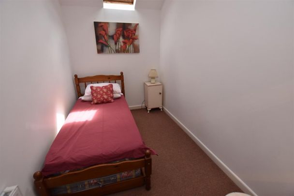 3 BED Semi-detached house To rent - Photo 1