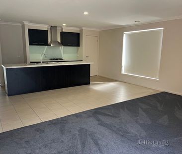 4 Ionian Way, Point Cook - Photo 5