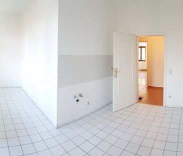 Freundliche 2-Zimmer-Wohnung mit Balkon in einem sanierten Gründerz... - Foto 4