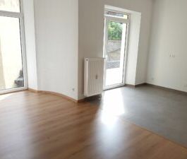 Melanchthonstr. 7, Wohnung 1 ~~~ Balkon, eigener Garten, Bad mit Wa... - Foto 2