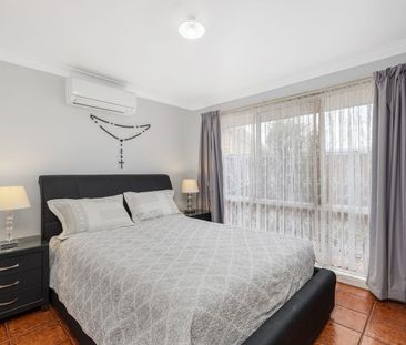 IDEAL FAMILY LIVING WITH SPACE, COMFORT & CONVENIENCE - Photo 4