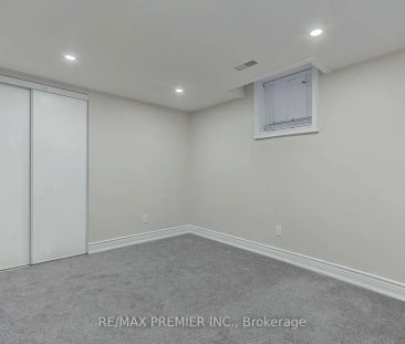 Detached Home For Lease | N9253934 - Photo 2
